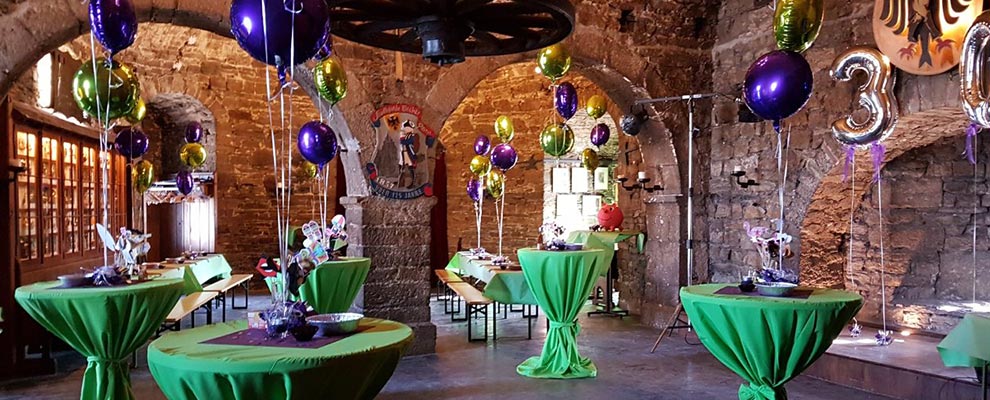 Dekoration im Veranstaltungsraum der Karnevalsgesellschaft